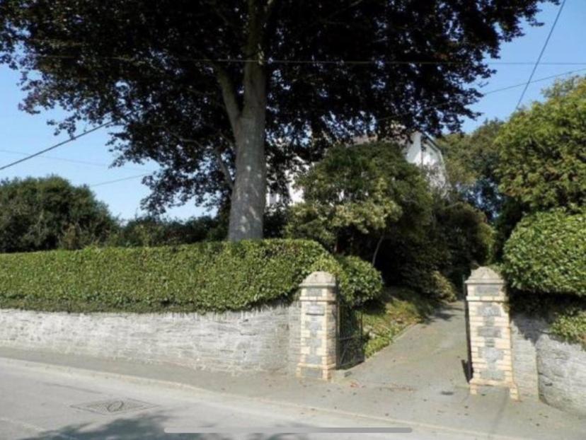 House Of Brohedyn Apartment Newcastle Emlyn Exterior photo